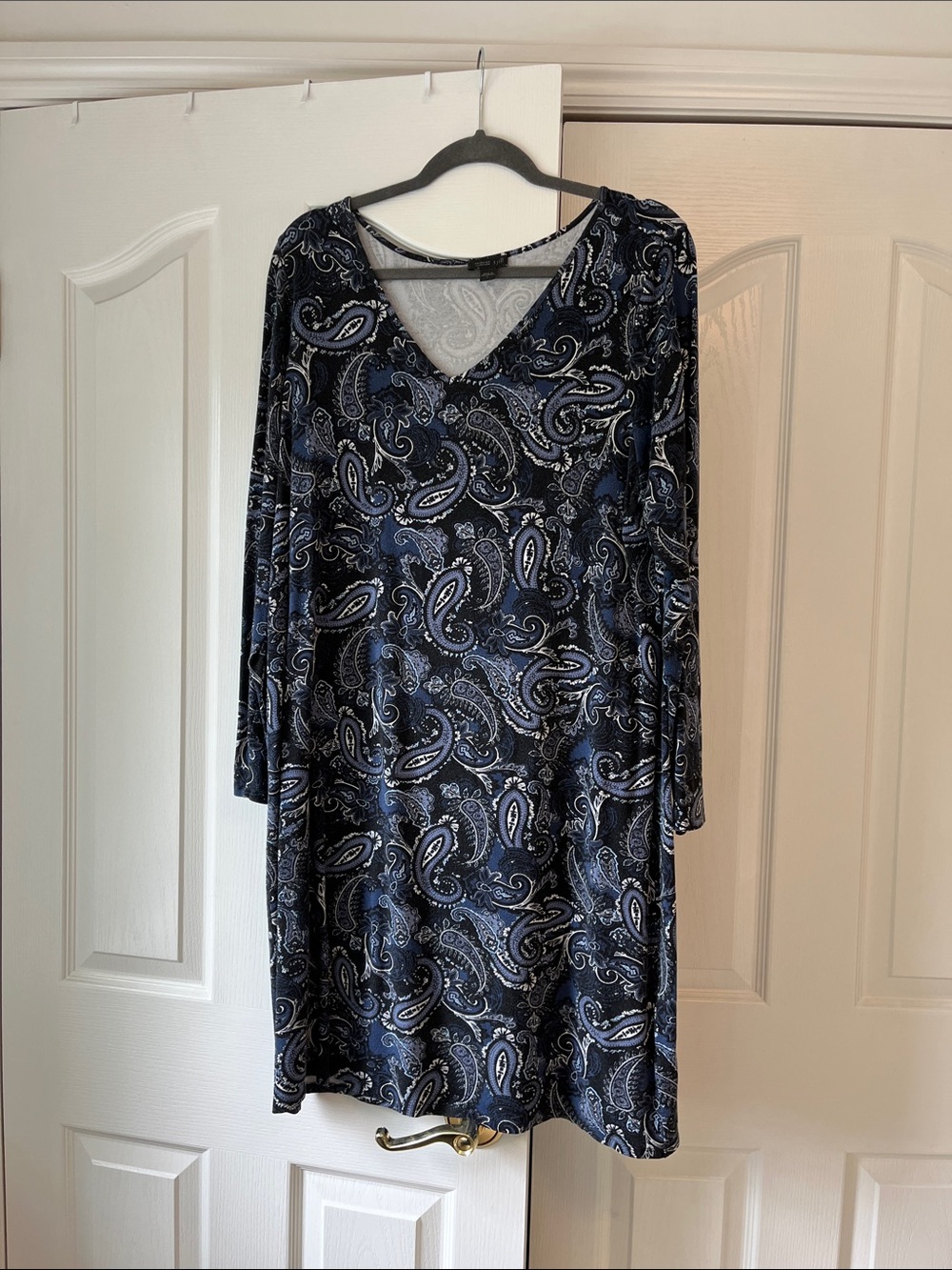 J Jill Women's Navy Paisley V-Neck Dress